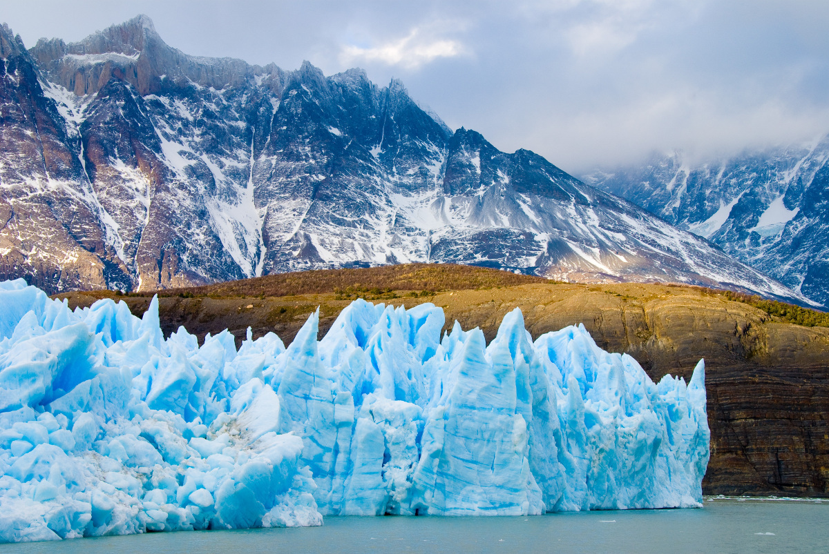 glacier grey torres del paine